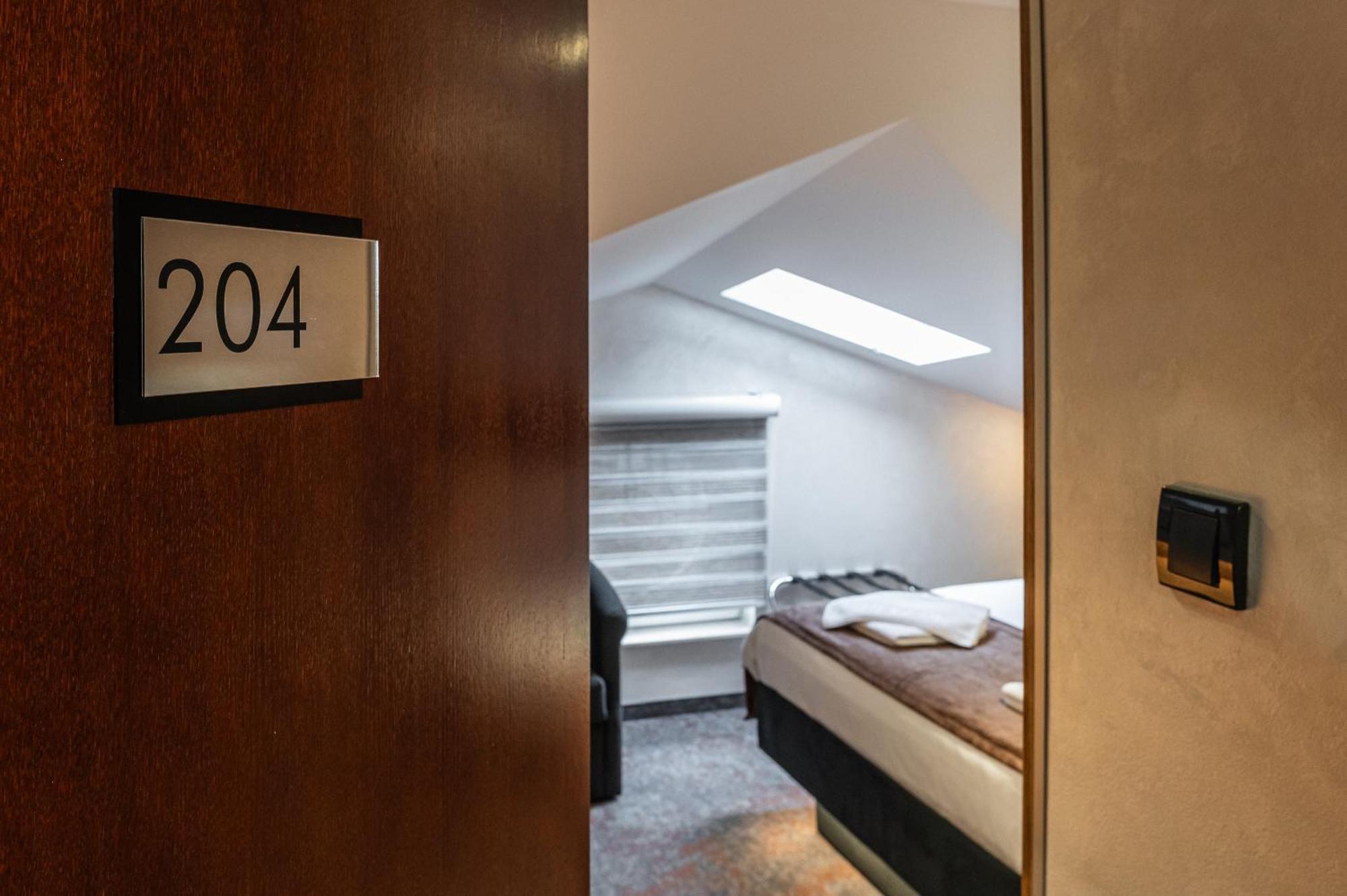 Hotel Astral Šabac Habitación foto