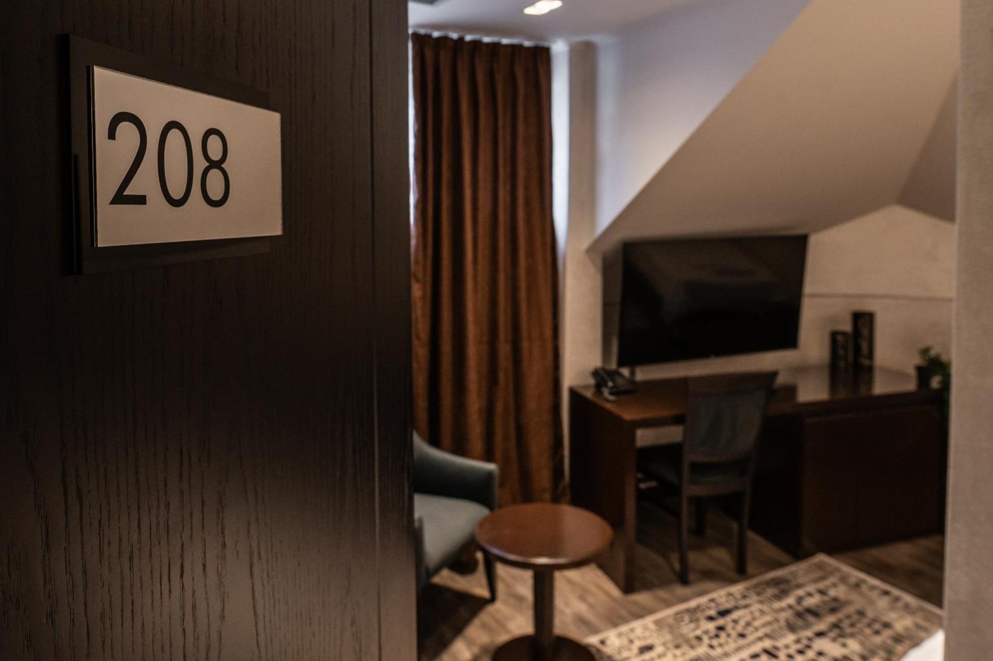 Hotel Astral Šabac Habitación foto