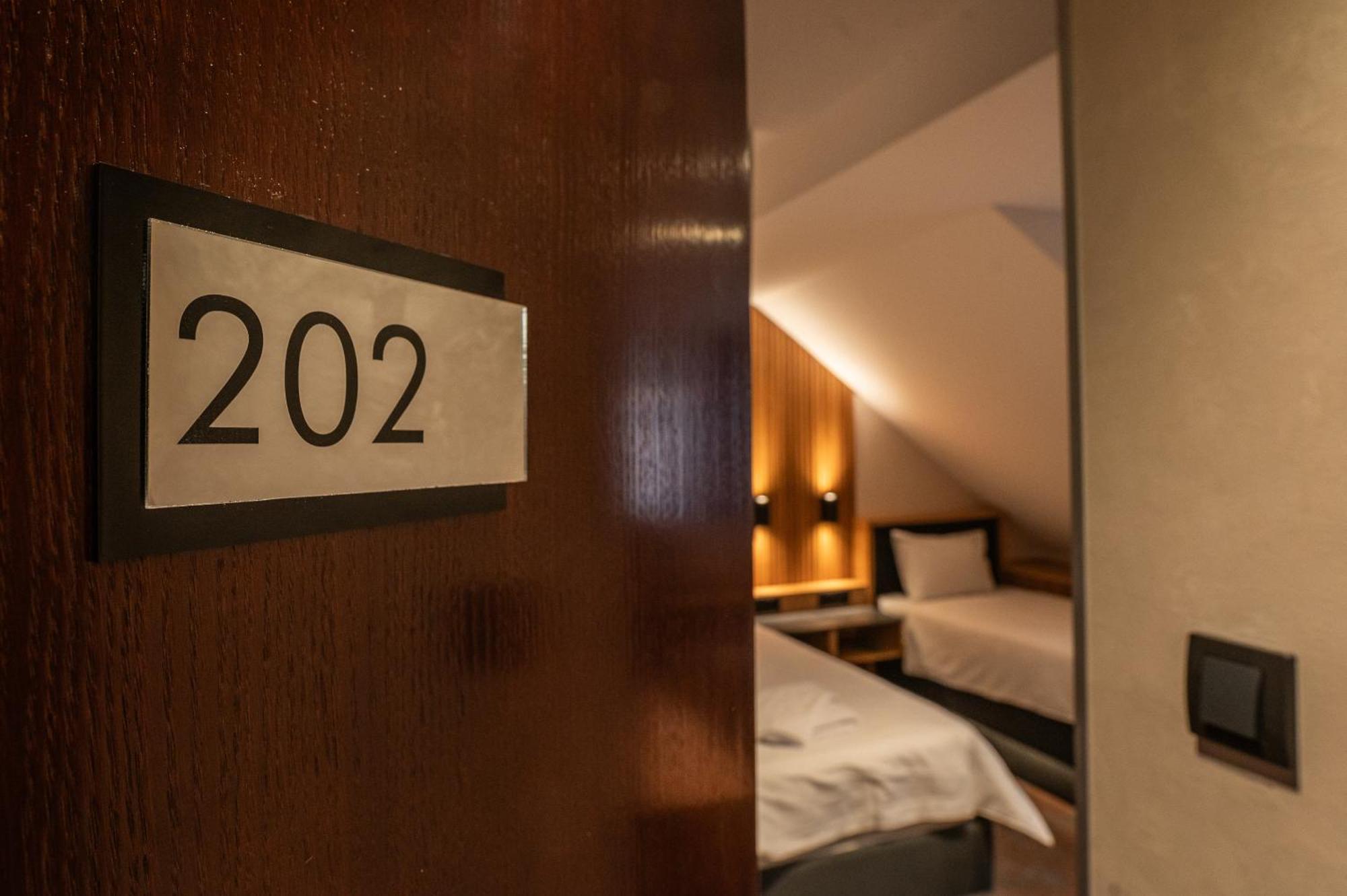 Hotel Astral Šabac Habitación foto